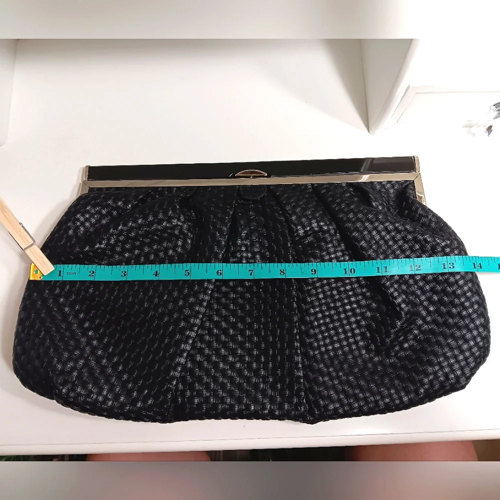 Aldo Vintage Woven Vegan Leather Large Magnetic Clutch - Picture 8 of 10